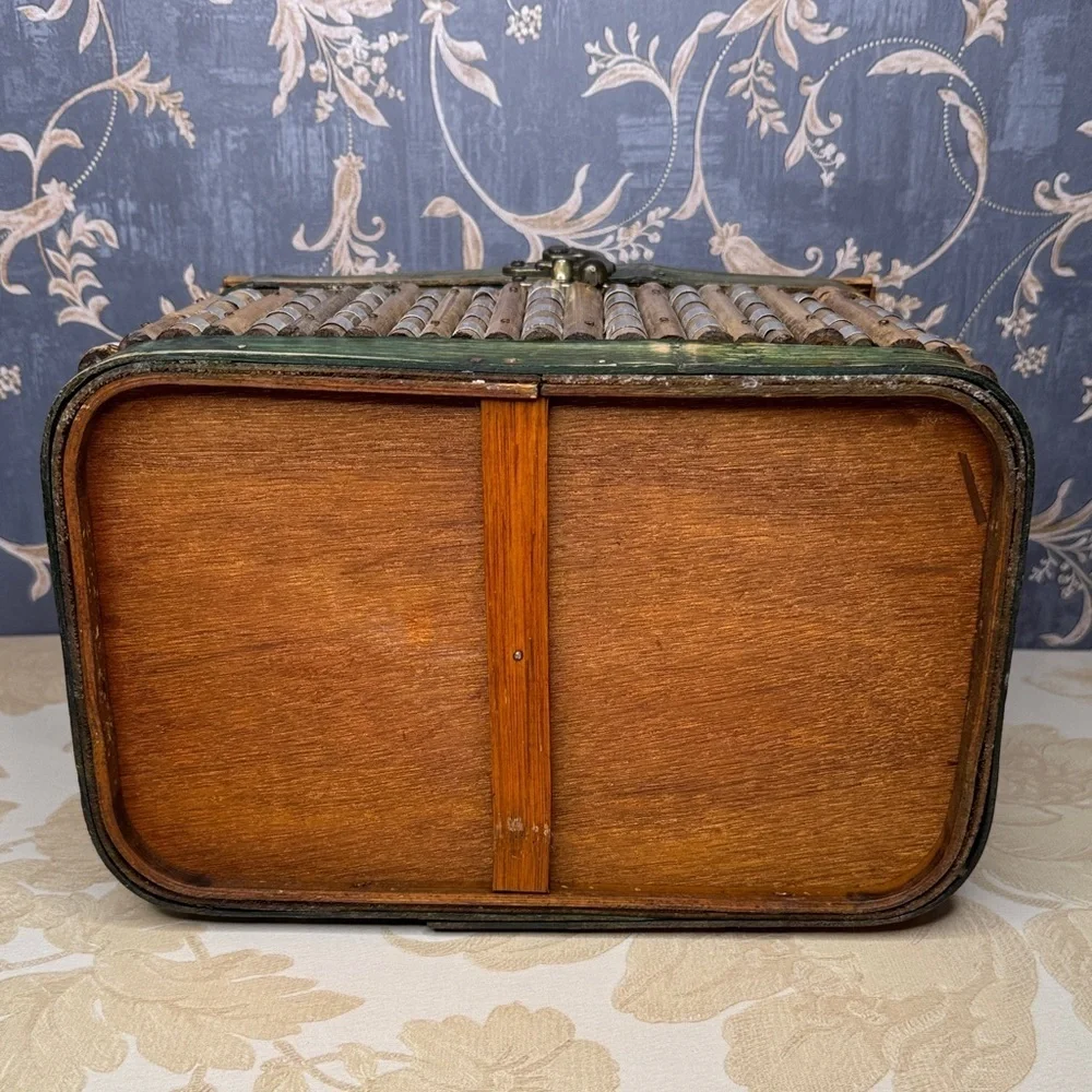 Vintage this estate